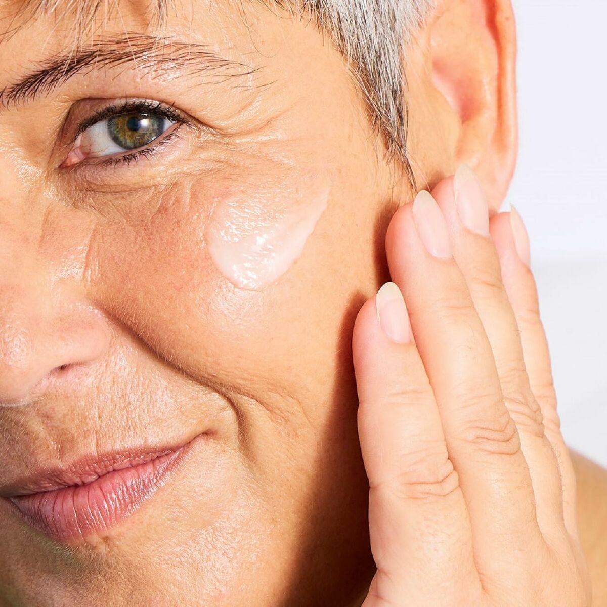 V4HC899795EFA3FEBFB11AA584D6761987DR4377711P3